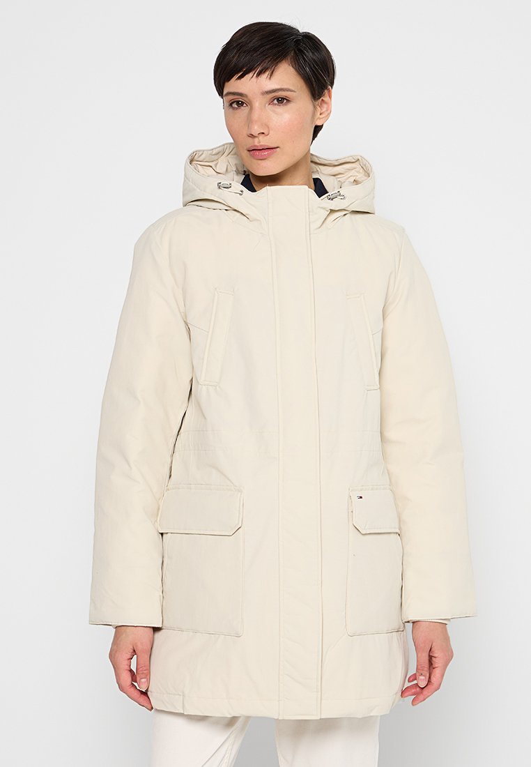 Tommy Jeans Gewatteerde jas crème Tommy Jeans Gewatteerde jas crème