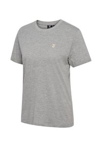 Grå kortærmet T-shirt lavet af blødt stof. Har en rund halsudskæring og et lille guldlogo på venstre bryst.