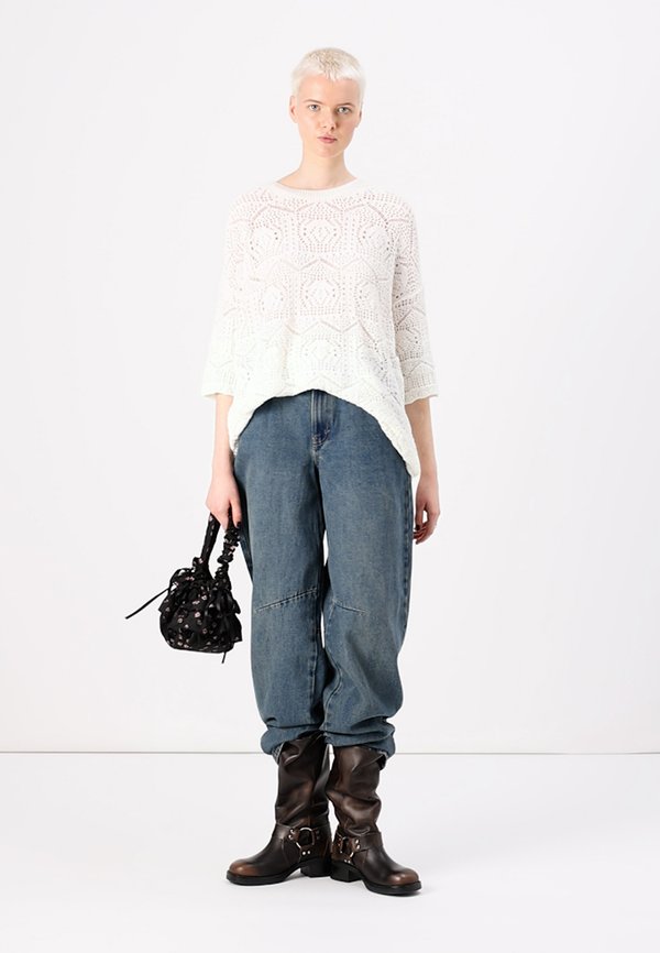 ONLBEA LIFE LOOSE O NECK - Jumper - cloud dancer3