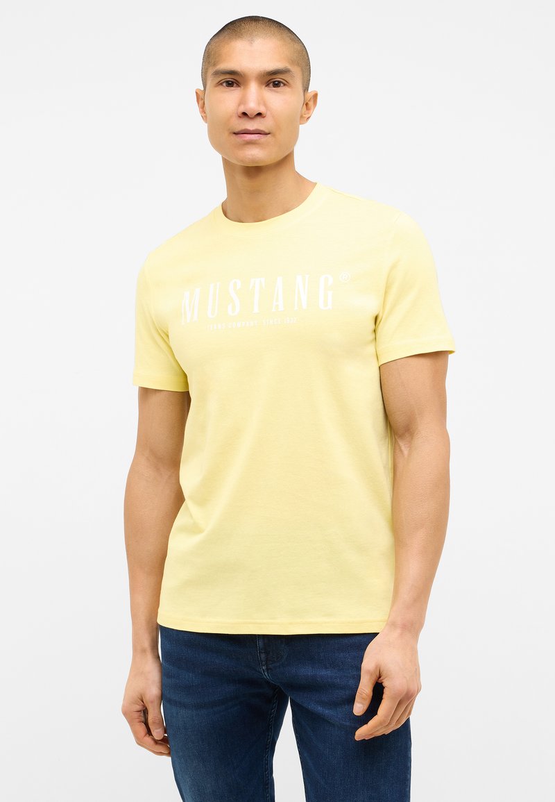 Mustang - Print T-shirt - gelb, Enlarge