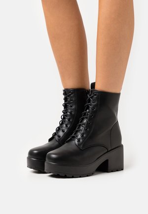 Koi Footwear GIN PLATFORM MILITARY BOOTS - Μποτάκια με κορδόνια - black