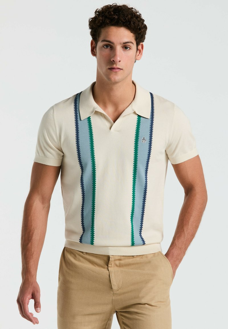 Crème poloshirt met korte mouwen en verticale strepen in blauw, groen en marineblauw. Inclusief een kraag en een decoratief logo.