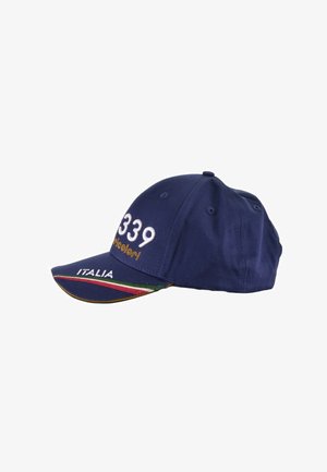 Cappellino da baseball blu navy con "339 tricolori" ricamato in bianco e giallo, con la bandiera italiana e la scritta "ITALIA" sulla visiera.