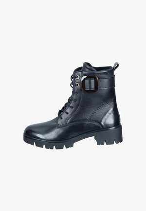 Schwarzer Leder-Stiefel mit Schnürung bis zum Knöchel, dicker Sohle, seitlichem Schnallenriemen und Zuglasche an der Rückseite.