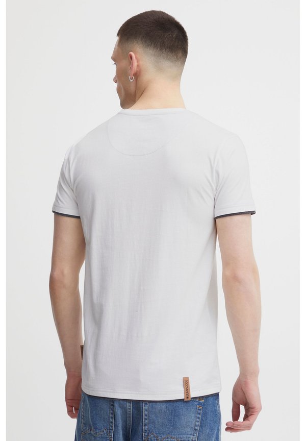 IDTONY - Basic T-shirt2