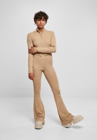 Urban Classics Pantalon classique - unionbeige