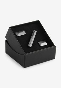 Next TEXTURED  SET - Butoni - gun metal pyramid