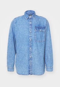 JJIWILSON JJSHIRT - Cămașă - blue denim