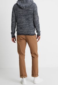 Pier One Stickad tröja - mottled dark blue