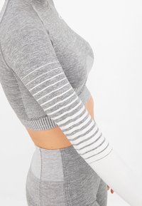 SQUATPROOF Trikoot - white