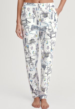 Witte pyjamabroek met een kleurrijke print met reis-thema. Het ontwerp bevat bezienswaardigheden, zeilbootjes en luchtballonnen. Zacht materiaal, elastische tailleband.