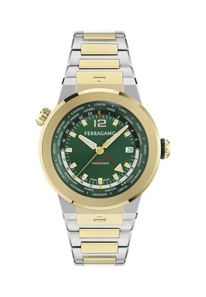 Ferragamo GMT Timezoner óra zöld számlappal, arany- és ezüstszínű rozsdamentes acél szíjjal, városi időzóna kijelzéssel, dátumkijelzővel és arany tokkal.