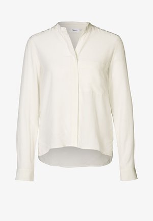 Witte blouse met lange mouwen van lichte stof, voorzien van een borstzak, een V-halskraag en een licht gebogen zoom voor een elegante uitstraling.