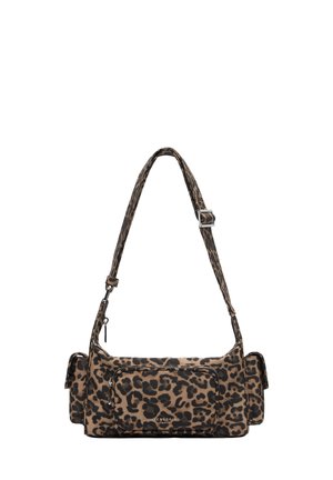 Sac à bandoulière en tissu imprimé léopard marron et noir, doté d'une longue bandoulière, d'une fermeture zippée sur le dessus et d'une poche avant avec un logo discret.