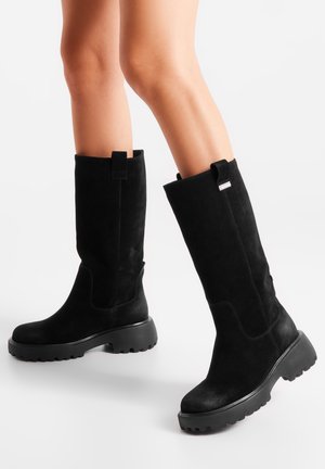Stivali con plateau - black