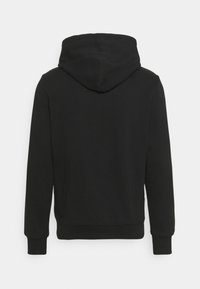 Felpa nera con cappuccio e texture morbida, caratterizzata da maniche lunghe, polsini a costine e un design semplice e senza decorazioni, senza tasche.