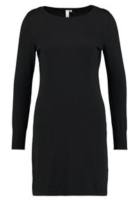 Svartstickad klänning med långa ärmar, rund halsringning och en figurnära design. Slät textur, enhetlig färg, utan mönster eller dekorationer.
