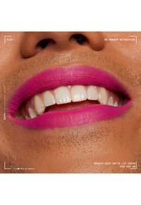 NYX Professional Makeup SMOOTH WHIP MATTE LIP CREAM - Rouge à lèvres liquide - Pompom