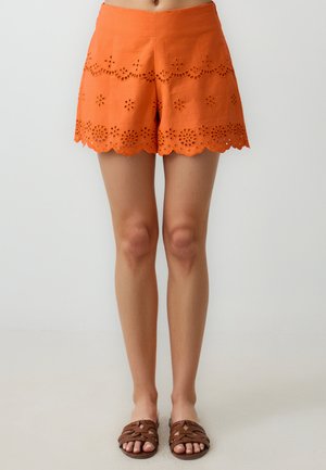 Shorts - orange