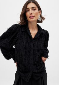 FRINGE LONG SLEEVE - Nööpidega pluus - black