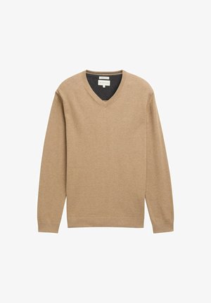 Beige V nyakú pulóver, puha kötött anyagból, amelyek hosszú ujjak és bordás alj jellemzi. Diszkrét logórészlet a mellkasán.