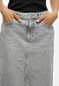 VILA MIDI - Pliiatsseelik - light grey denim