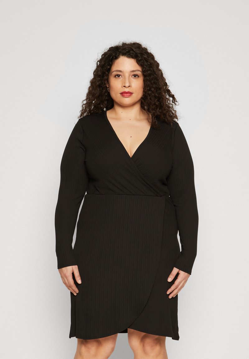 Vero Moda Curve - VMCBELLA SHORT DRESS - Vestido ligero - black, Ampliar