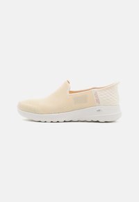 Skechers Performance - GO WALK SLIP-IN - Tenisice za hodanje - off white Minijatura 1