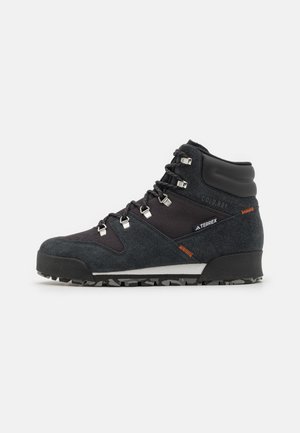 SNOWPITCH COLD.RDY HIKING - Pohodniški čevlji - core black/semi impact orange