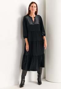 Cellbes of Sweden WITH FRILL - Trikoomekko - black