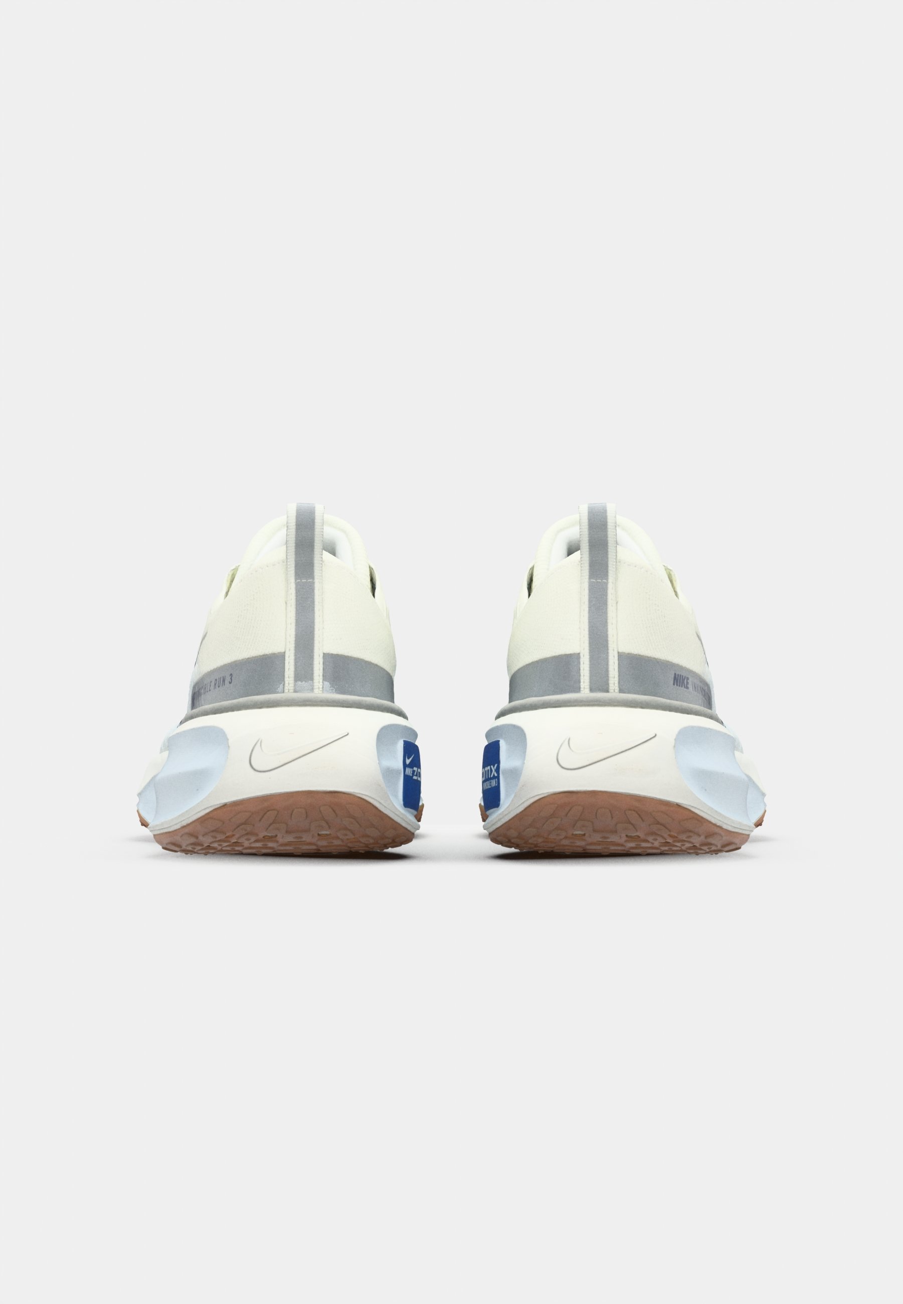 Nike Performance INVINCIBLE 3 - Pantofi de alergare pe asfalt