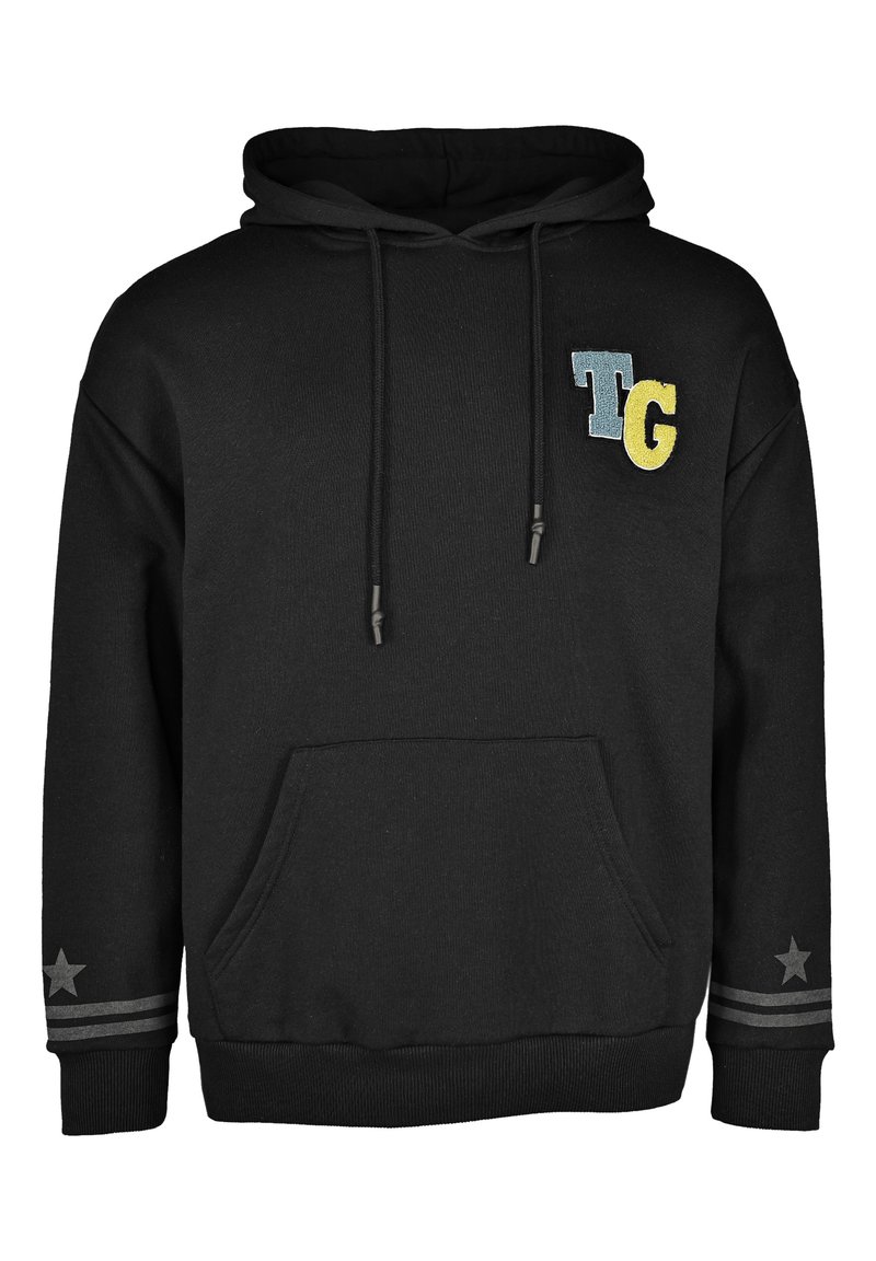 Svart hoodie med framficka, med en broderad "TG"-logotyp i teal och gult på bröstet samt grå stjärndetaljer på ärmarna.