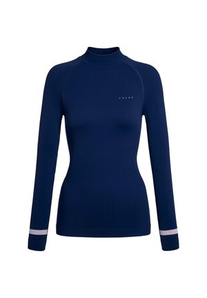 Maglia a maniche lunghe blu navy con collo alto, tessuto strutturato e dettagli a righe a contrasto sui polsini, con minimal branding in argento.