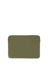 Sanfter olivgrüner rechteckiger Laptop-Sleeve mit abgerundeten Ecken und einem Reißverschluss an der Oberkante vor einem weißen Hintergrund.
