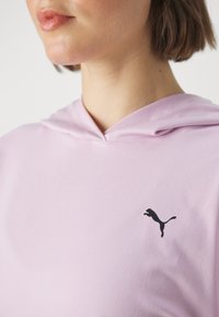 Puma STUDIO FOUNDATIONS HOODY - Pikkade varrukatega topp - grape mist