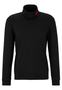 Schwarzes, langärmeliges Turtleneck-Shirt aus glattem Baumwollstoff mit taillierter Silhouette und einem roten Logo-Tag am Kragen.