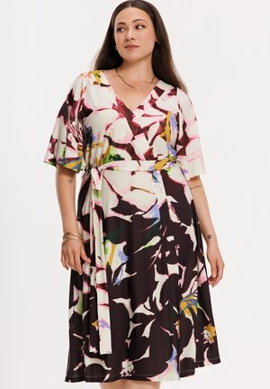 MIT DRUCK - Robe en jersey - dunkelrot