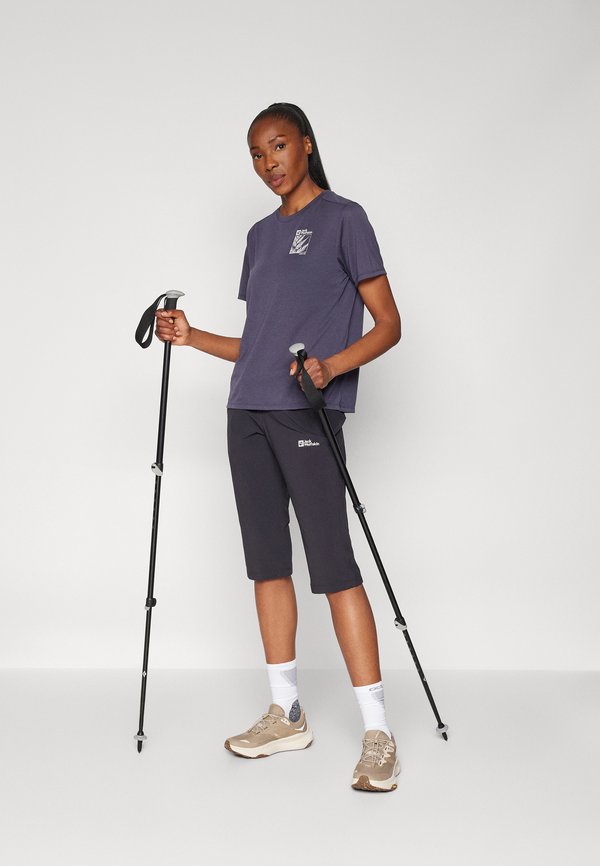 VONNAN GRAPHIC - Sports T-shirt - explore graphite3