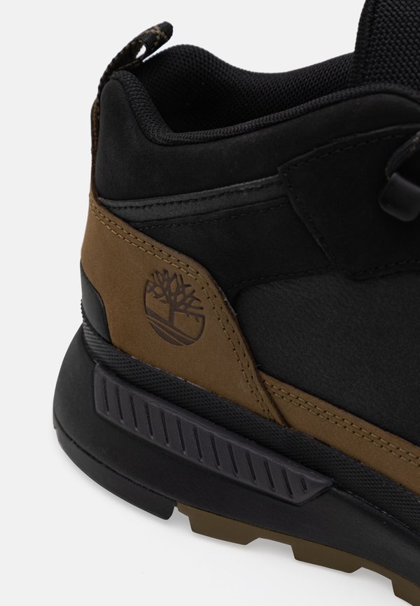 FIELD TREKKER - Trainers - olive2