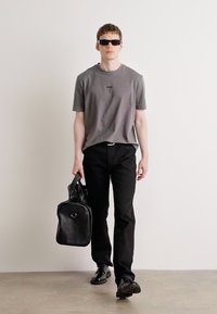 BOSS TCHUP - Paprasti marškinėliai - dark grey