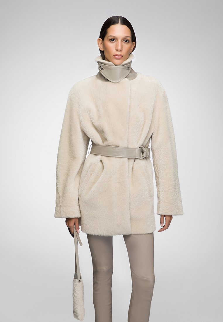 Vespucci by VSP Halflange jas rood