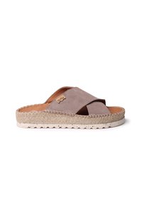 Grå mocka slide-sandal med korsade remmar, jute-omsluten plattformssula och en naturligt texturerad mellansula. Accenterad med en liten logotag.