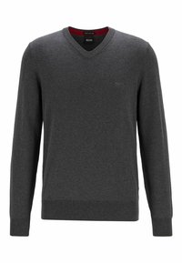 Grauer V-Ausschnitt-Pullover aus weichem Strickstoff. Mit langen Ärmeln, gerippten Bündchen und Saum sowie dezentem Branding auf der Brust.