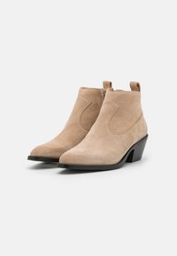 YAS YASALVA BOOTS - Bota de tornozelo estilo cowboy/motociclista - sesame