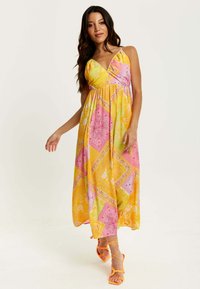 Liquorish PAISLEY PRINT STRAPPY - Day dress - yellow/pink