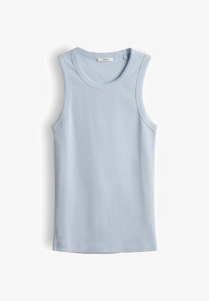 Lichtblauw geribd mouwloos tanktopje met ronde halslijn en subtiele golvende rand bij de kraag en armsgaten.