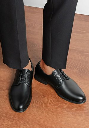 Kebello, DE VILLE - Derbies - noir
