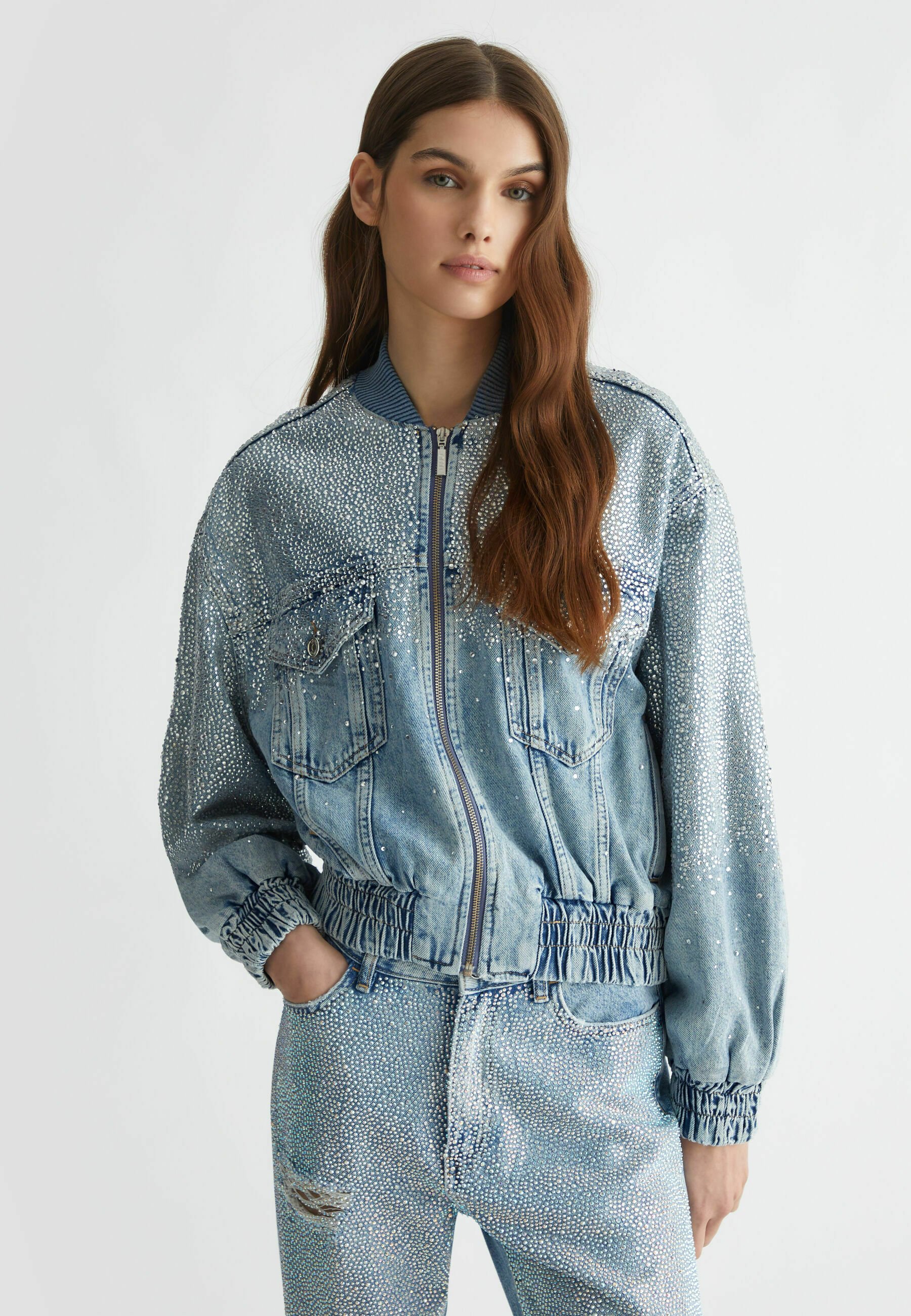 【LIU・JEANS】ダウンジャケット c.u.l（シーユーエル）の「ユニセックス オーバーサイズ