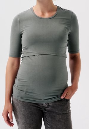 Camiseta básica - mottled red