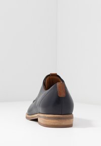 Gabor Comfort Stringate - dark blue